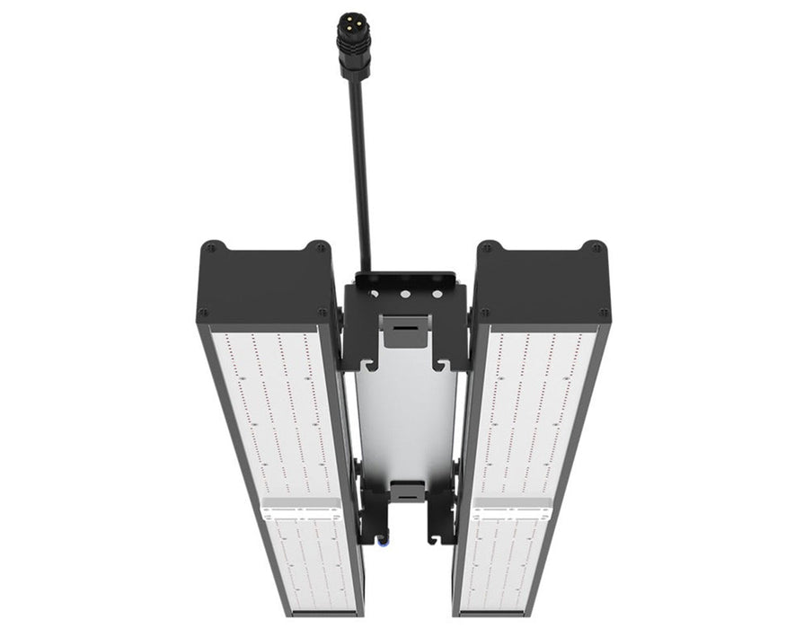 Bottom view of the Grand Master LEDs Tarantula Greenhouse 1000 showing dense LED array and central power cable.