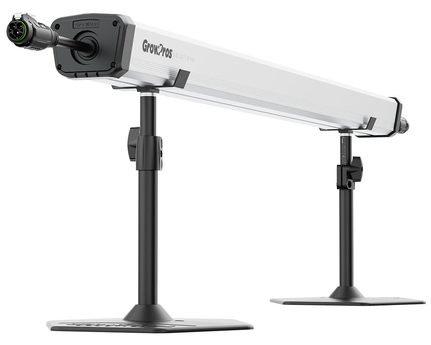 Full horizontal view of the GrowPros Under Canopy Light mounted on a GrowPros Light Stand.