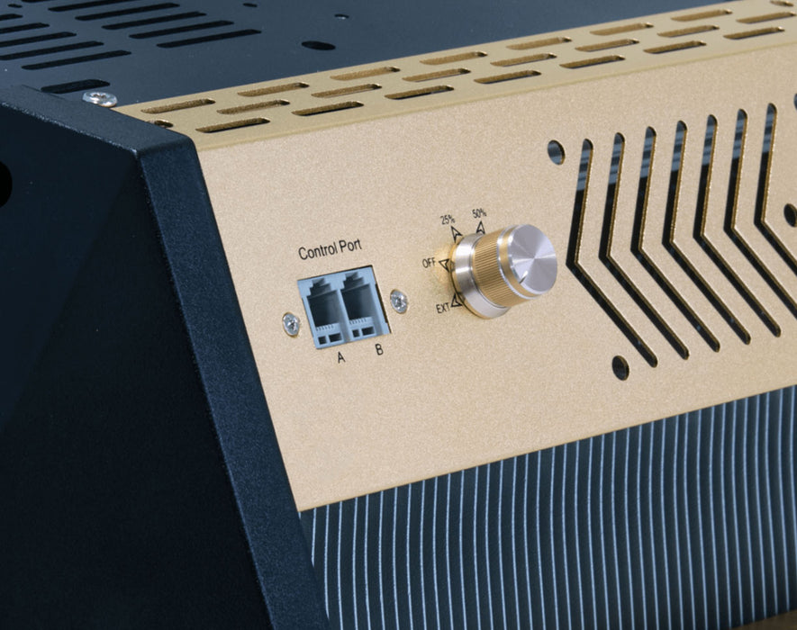 Control port and dimmer knob on gold panel of Grower’s Choice TSL-800 LED Grow Light.