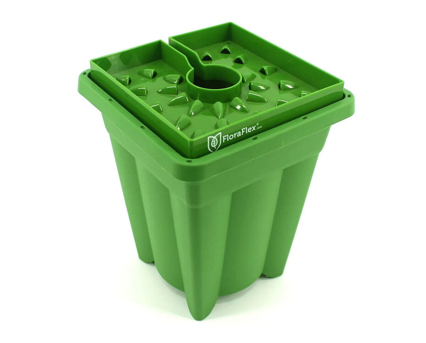FloraFlex POTPRO 6-Inch Tall Pot with FloraCap attached for drip irrigation and nutrient control.