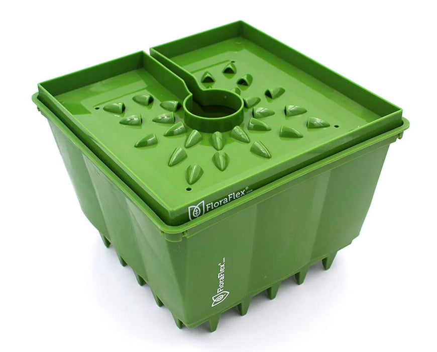 FloraFlex 8-Inch Short PotPRO with FloraCap attached, designed for efficient drip irrigation and nutrient control.