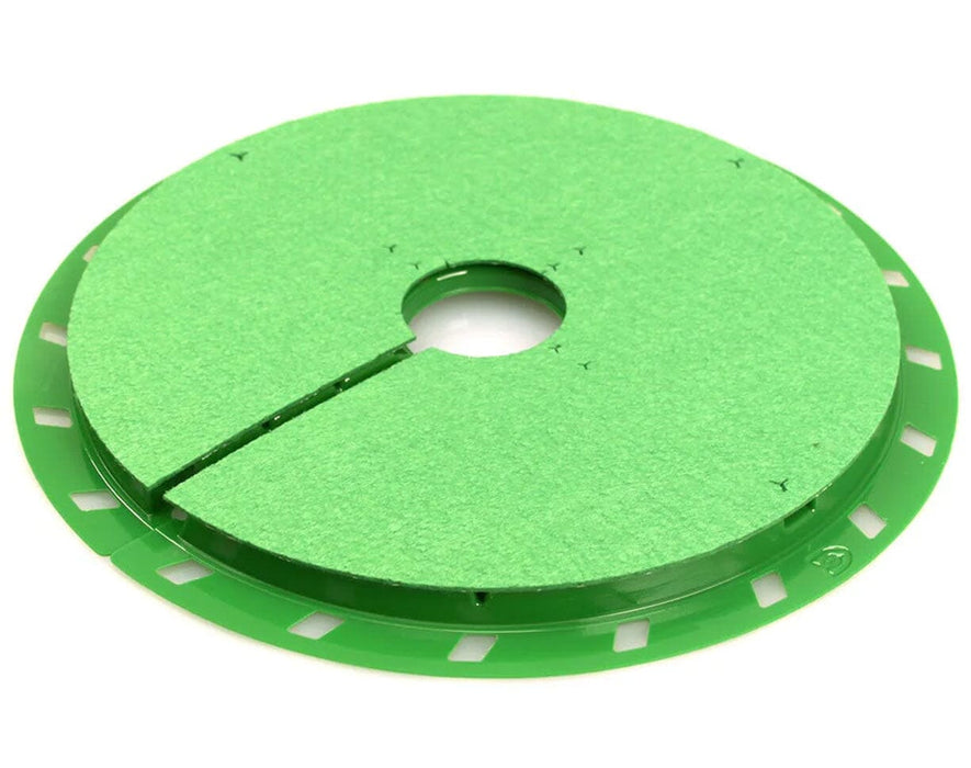 FloraFlex Round Matrix shown with green Matrix Pad for capillary wicking in top feeding irrigation systems.