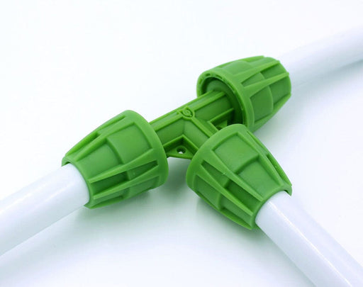 FloraFlex tee connector in use with 16-17mm double layered tubing installed on all three ends.