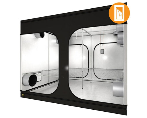 Modern indoor Secret Jardin Dark Room 300 v3 with black exterior on a white background.