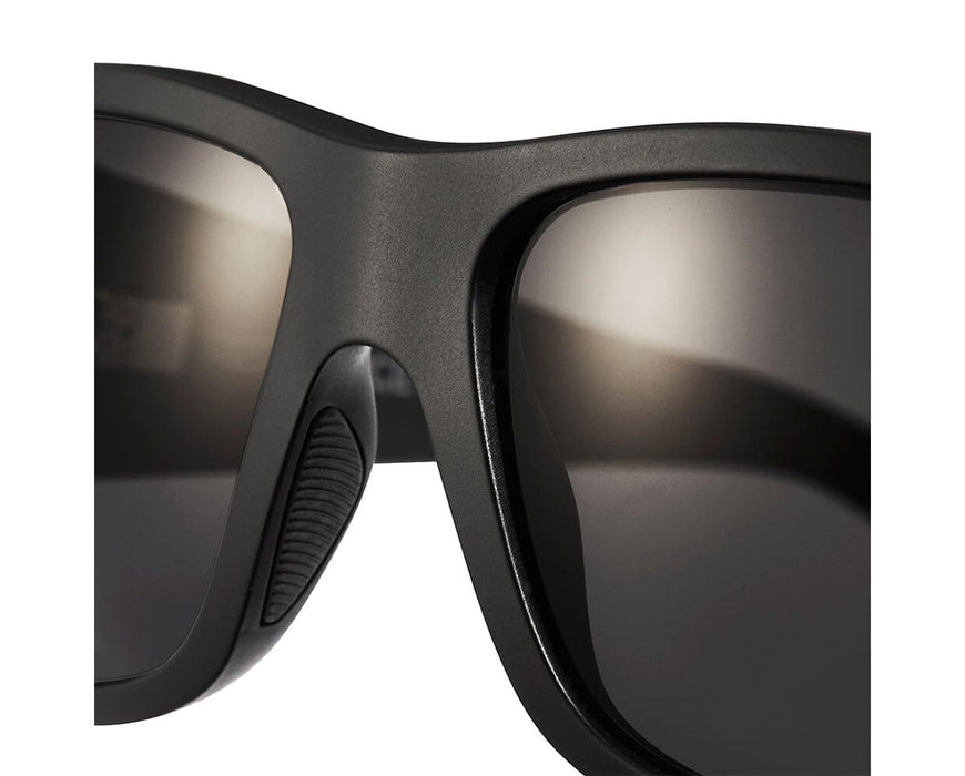 Close-up of Method Seven Resistance 2 frame detailing nose grip and smooth matte black lens border.
